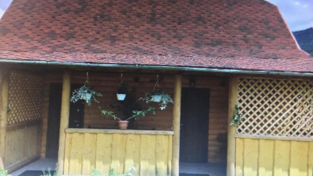 Hotel Хатинка Jaremtsche Exterior foto